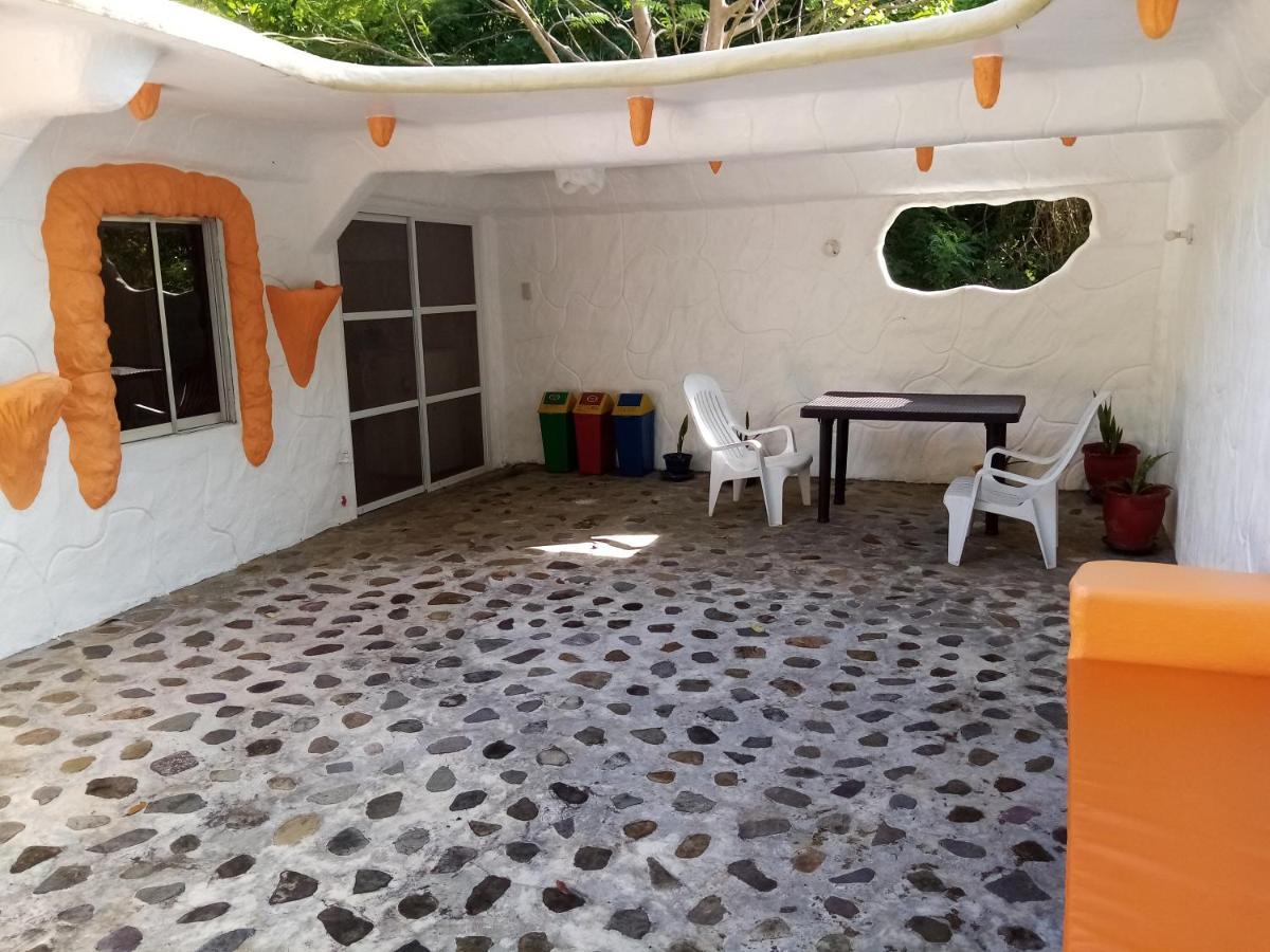 Appartamento Flintstone Mini-Cave Poctoy Esterno foto